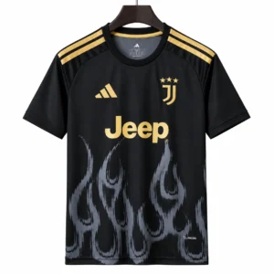 camiseta juventus negra y dorada