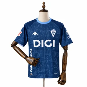 maniquí con camiseta de fútbol cádiz digi